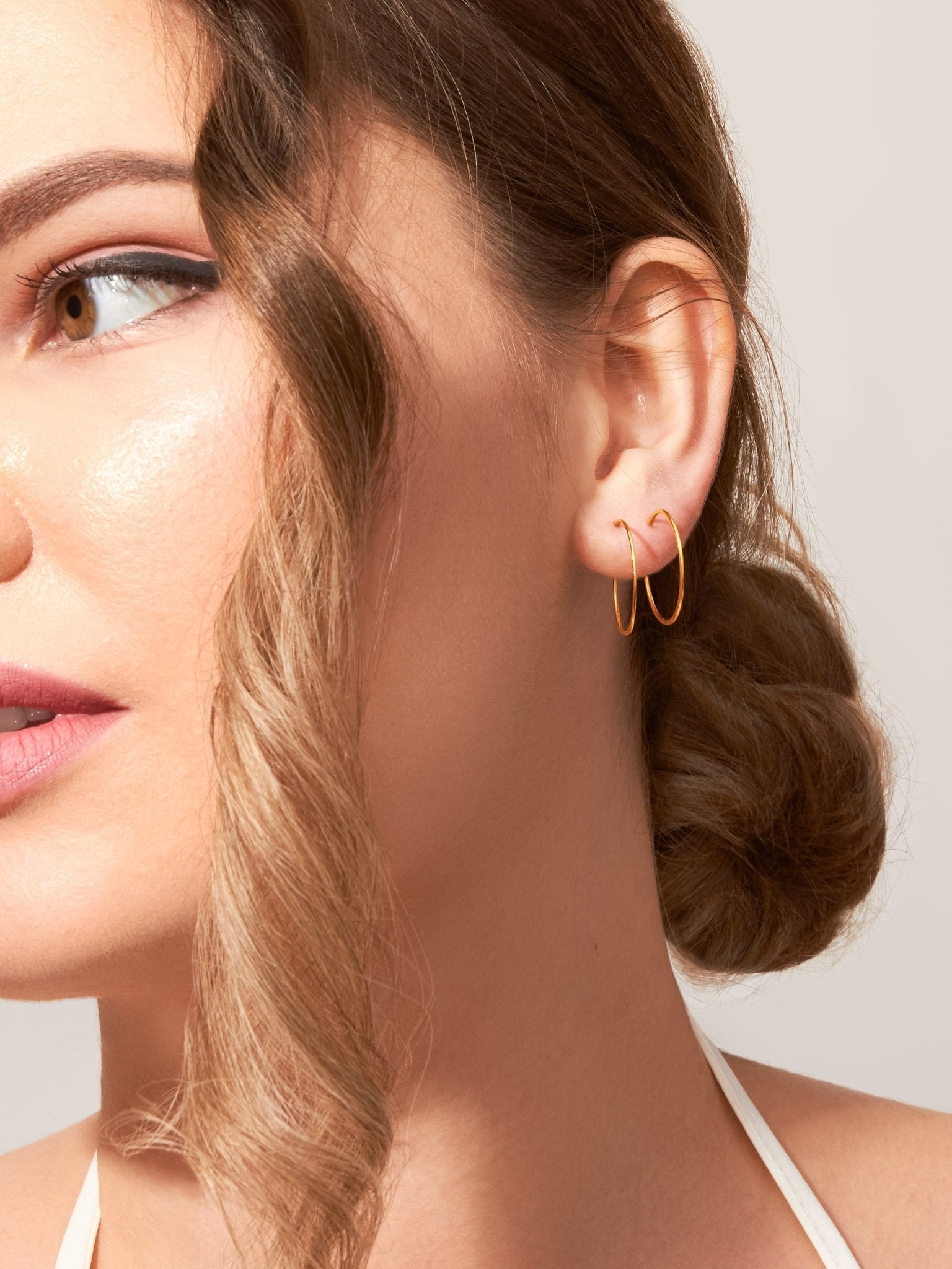 mau-hoops-earrings-644897 mau-hoops-earrings-644897